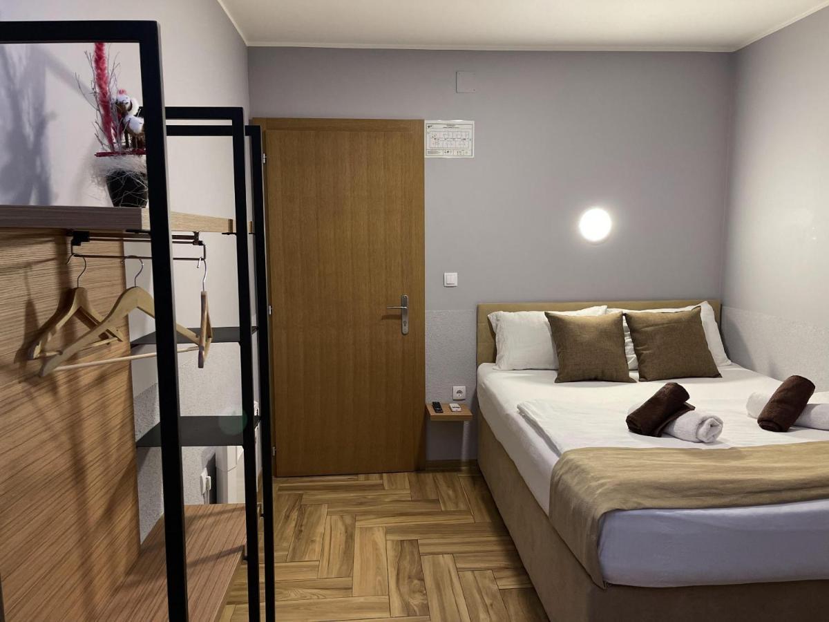 Garni Ideal Zrenjanin Extérieur photo